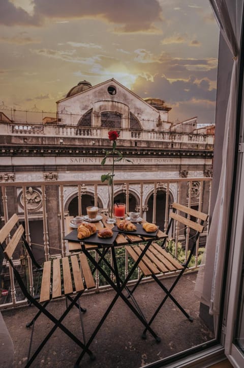 Nearby landmark, Balcony/Terrace