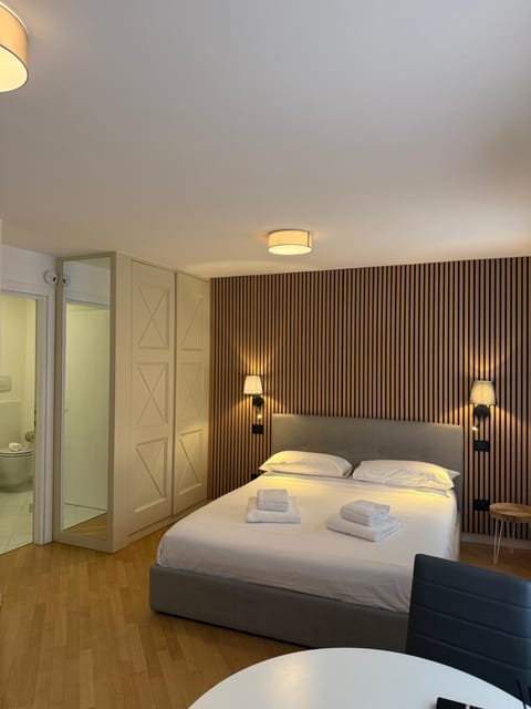 NEW Appartamenti Anna Apartment in Sirmione