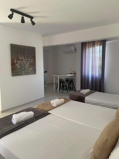KINGS SQUARE Holiday Apartments Apartment in Poli Crysochous