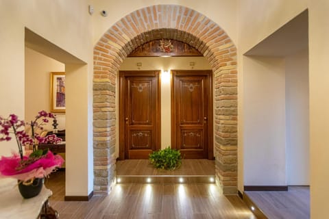 Kings Home In Rome Apartment in Rome