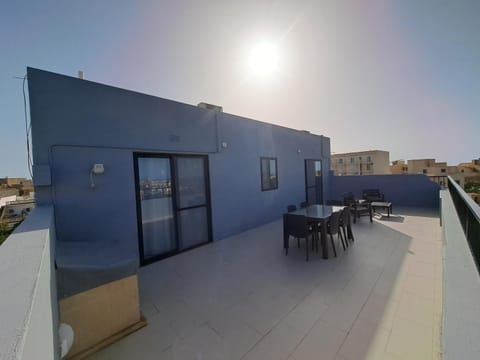 Sea view penthouse Apartment in Malta