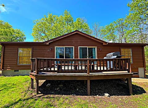 Island Club #27 House in South Bass Island