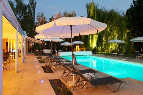 Balcony/Terrace, Swimming pool
