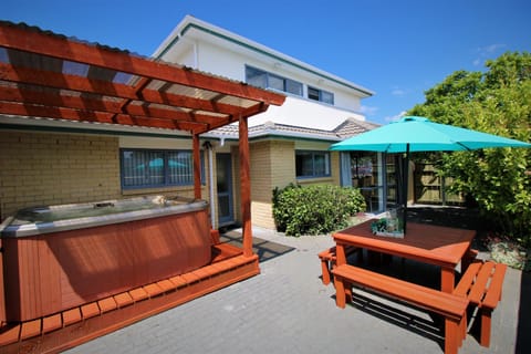 BBQ facilities, Hot Tub
