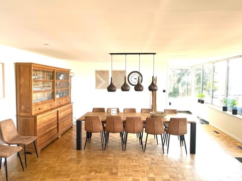 GT Lounge Villa in Flanders