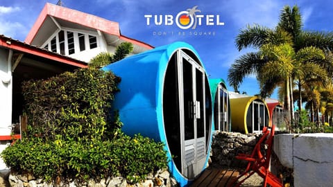 Property building, Restaurant/places to eat, Day, Sea view, Sunset, air conditioner