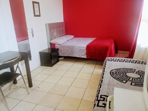 LE CEDRE Hotel in Saint-Denis, France