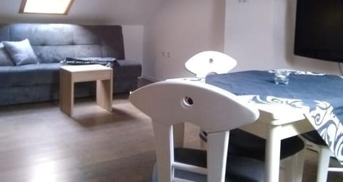 Living room, Photo of the whole room, Seating area