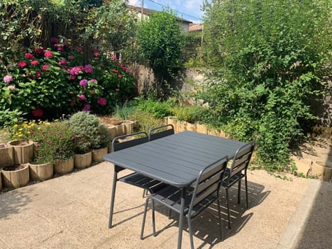 Patio, Garden