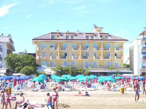 Property building, Day, Beach