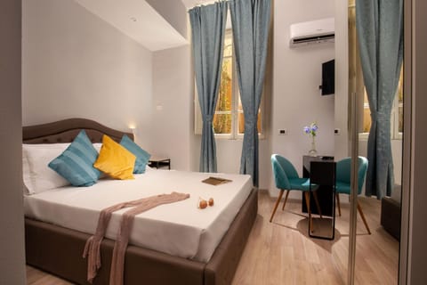 Decorative detail, Bedroom