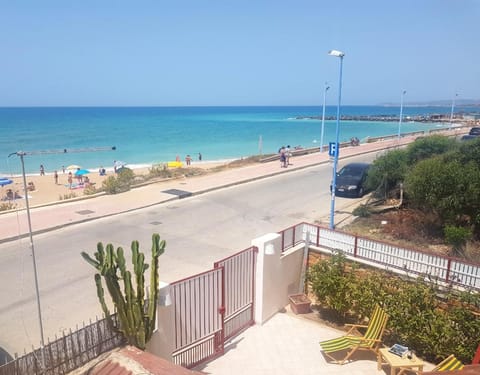 Property building, Balcony/Terrace, Beach, Garden view, Sea view