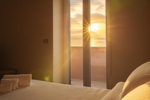 Bed, Bedroom, Sunset