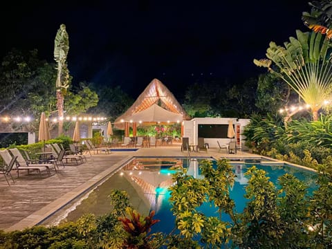 Property building, Swimming pool