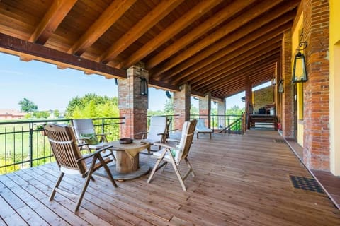 Day, Balcony/Terrace, Seating area