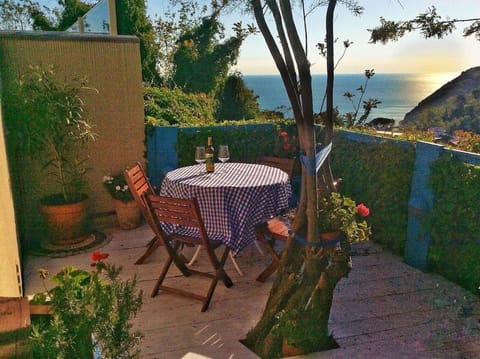 Patio, Natural landscape, Garden, View (from property/room), Balcony/Terrace, Dining area, Garden view, Sea view
