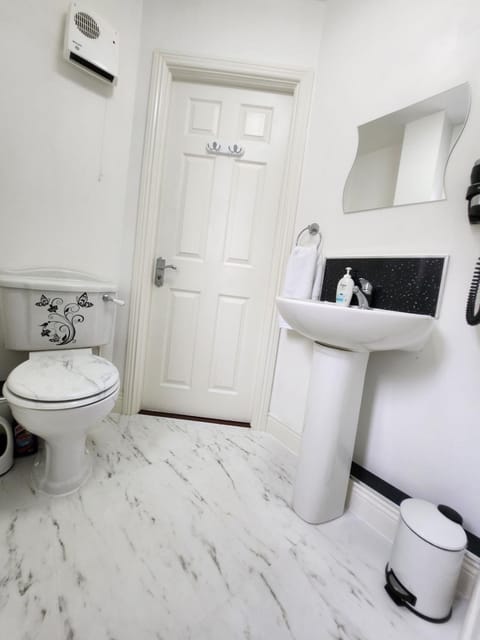 Lovely Private Room Vacation rental in Dublin