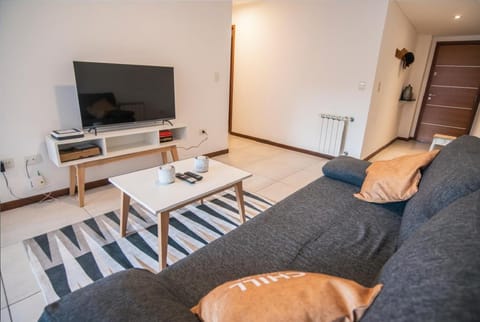 Communal lounge/ TV room, TV and multimedia, Living room, Seating area