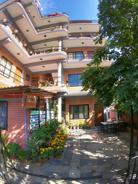 Property building, Day