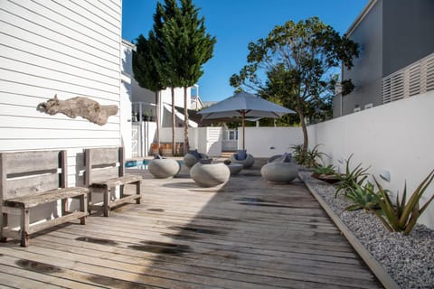 THESEN iSLAND - LUXURY LIVING ON HAMMOCK ISLAND House in Knysna