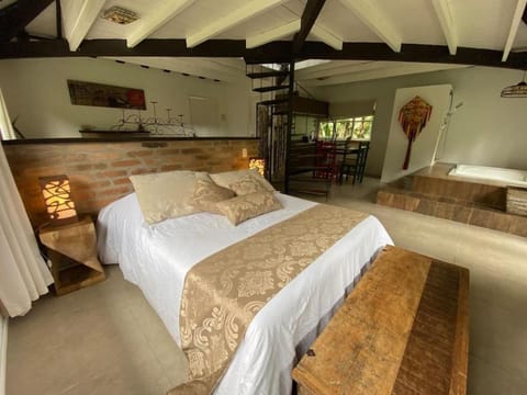 Dingo - Refugio romântico em meio à natureza House in State of Rio de Janeiro