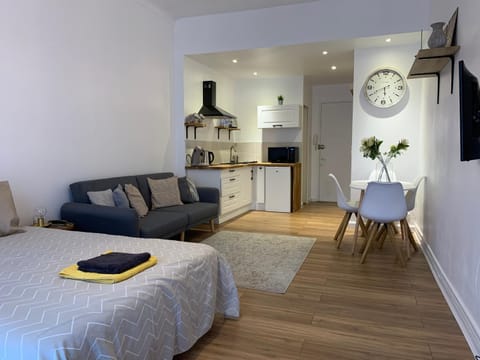 Royat Zen Apartment in Clermont-Ferrand