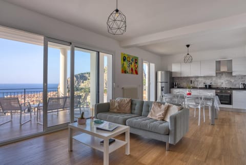 Living room, kitchen