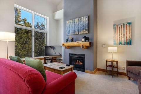 Seasons 1850 House in Keystone