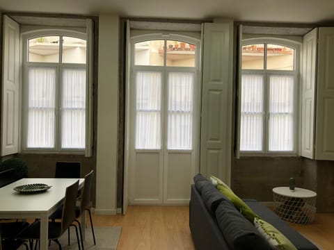 Communal lounge/ TV room, Living room, Dining area