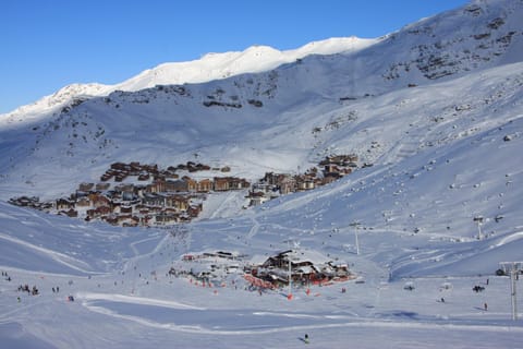 Neighbourhood, Winter