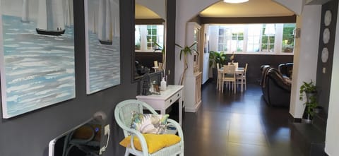 Property building, Lobby or reception