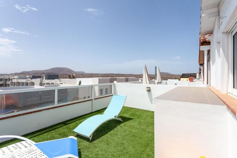 Property building, Balcony/Terrace