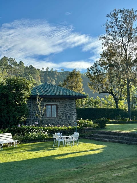 Property building, View (from property/room)