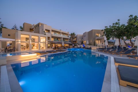 Property building, Swimming pool, Swimming pool, Sunset