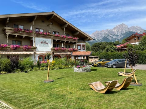 Almkönig Apartment in Maria Alm