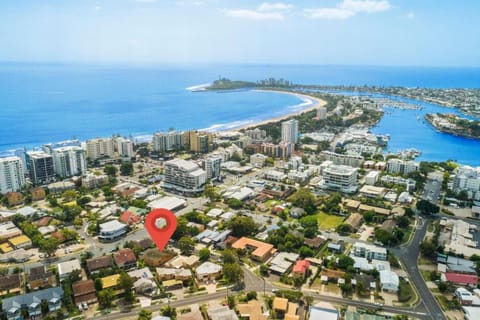 Property building, Nearby landmark, Day, Neighbourhood, Natural landscape, Bird's eye view, Beach, Sea view