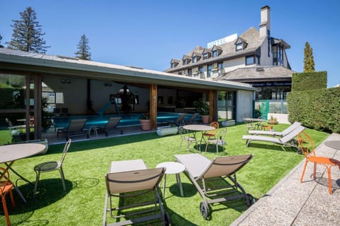 On site, Pool view, Swimming pool