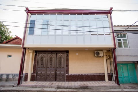 Property building, Day