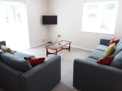 Alderman Peel High School Bungalow Apartment in Wells-next-the-Sea