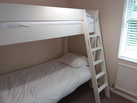 Alderman Peel High School Bungalow Apartment in Wells-next-the-Sea