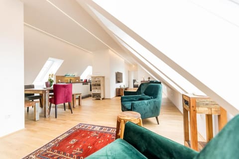 Living room, Seating area, Dining area