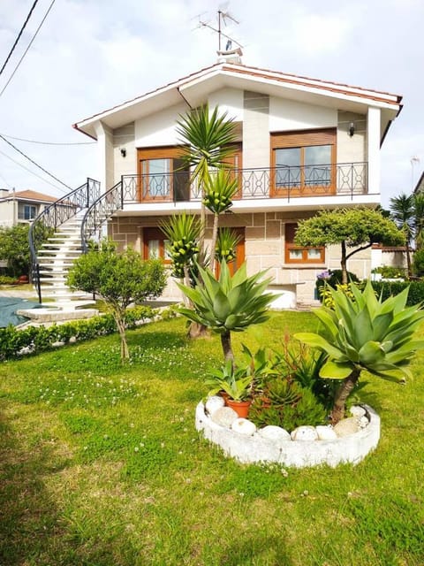 Apartamento Begoña Apartment in O Morrazo