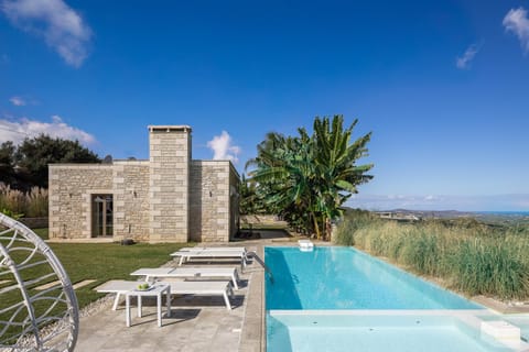 View (from property/room), Pool view, Swimming pool, sunbed