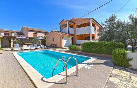 House Galizana 1962 House in Pula