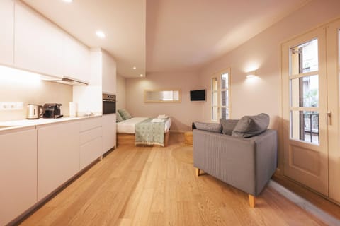 Kitchen or kitchenette, Living room
