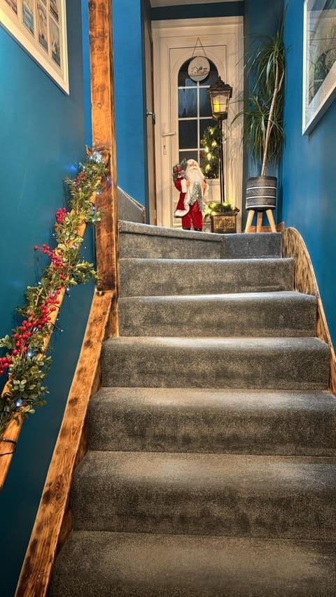 ISLAND LODGE Since 1835 Barbican, Free Limited Parking, Perfect for Ferry terminal Bed and Breakfast in Plymouth