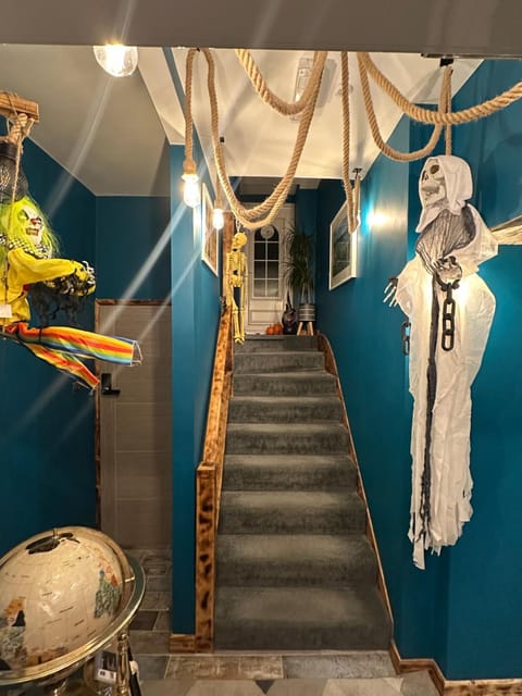 ISLAND LODGE Since 1835 Barbican, Free Limited Parking, Perfect for Ferry terminal Bed and Breakfast in Plymouth