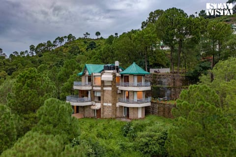 Property building, Natural landscape