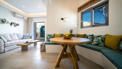 Veranda Panormo Apartment in Panormos in Rethymno