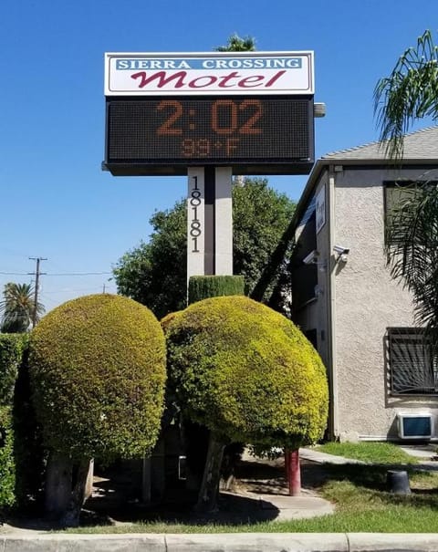 Sierra Crossing Motel Hotel in Rialto
